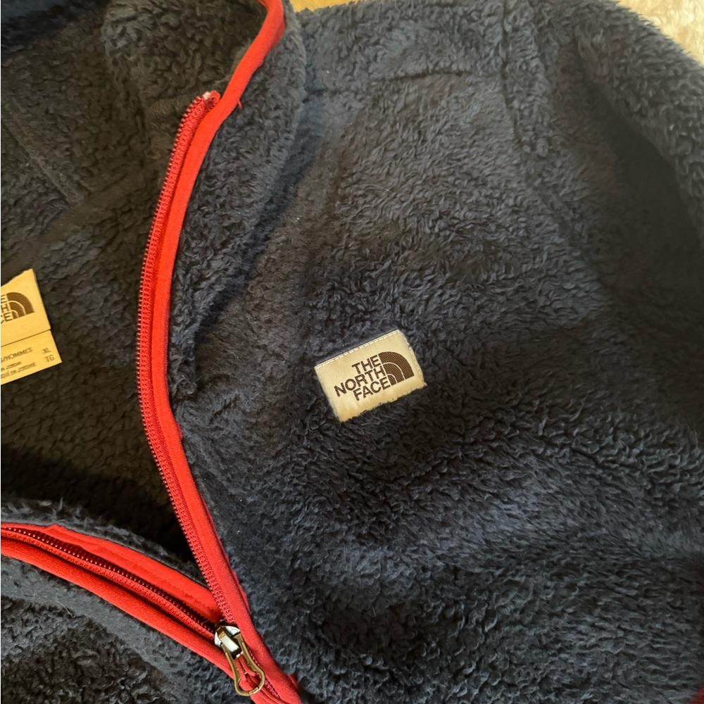 North Face Men’s Campshire Pullover Hoodie - Men’s XL - Picture 2 of 4